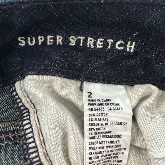 American Eagle Outfitters Dark Wash High Waist Jean Shorts Size 2 - Picture 7 of 7